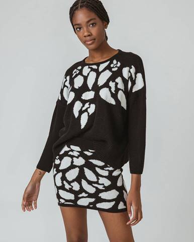 Bielo-čierny dámsky vzorovaný sveter s prímesou vlny SKFK Kamile